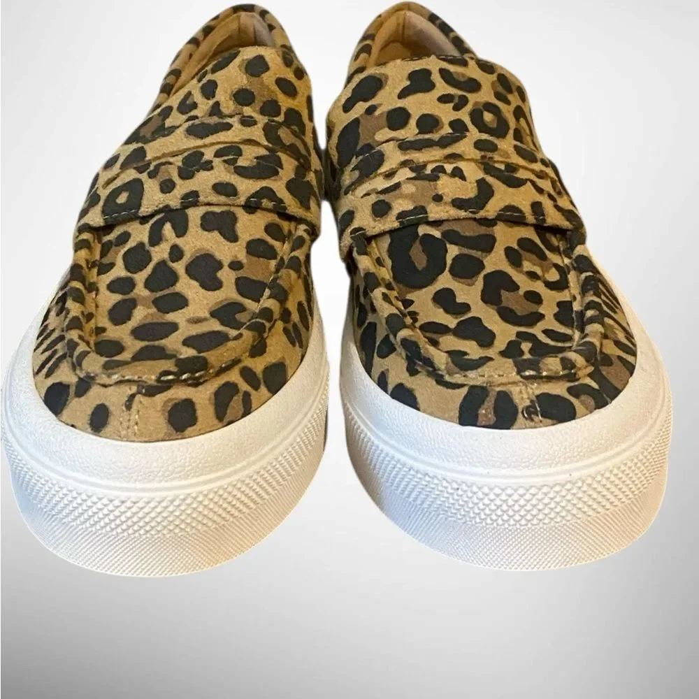 J/SLIDES | J/SLIDES GIGI Leopard Print STATEMENT Sneakers | Baddie |  NWOB 8.5
